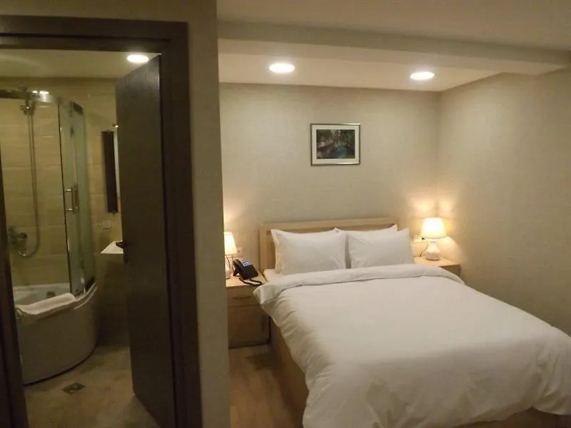 Green Corner Hotel Tbilisi